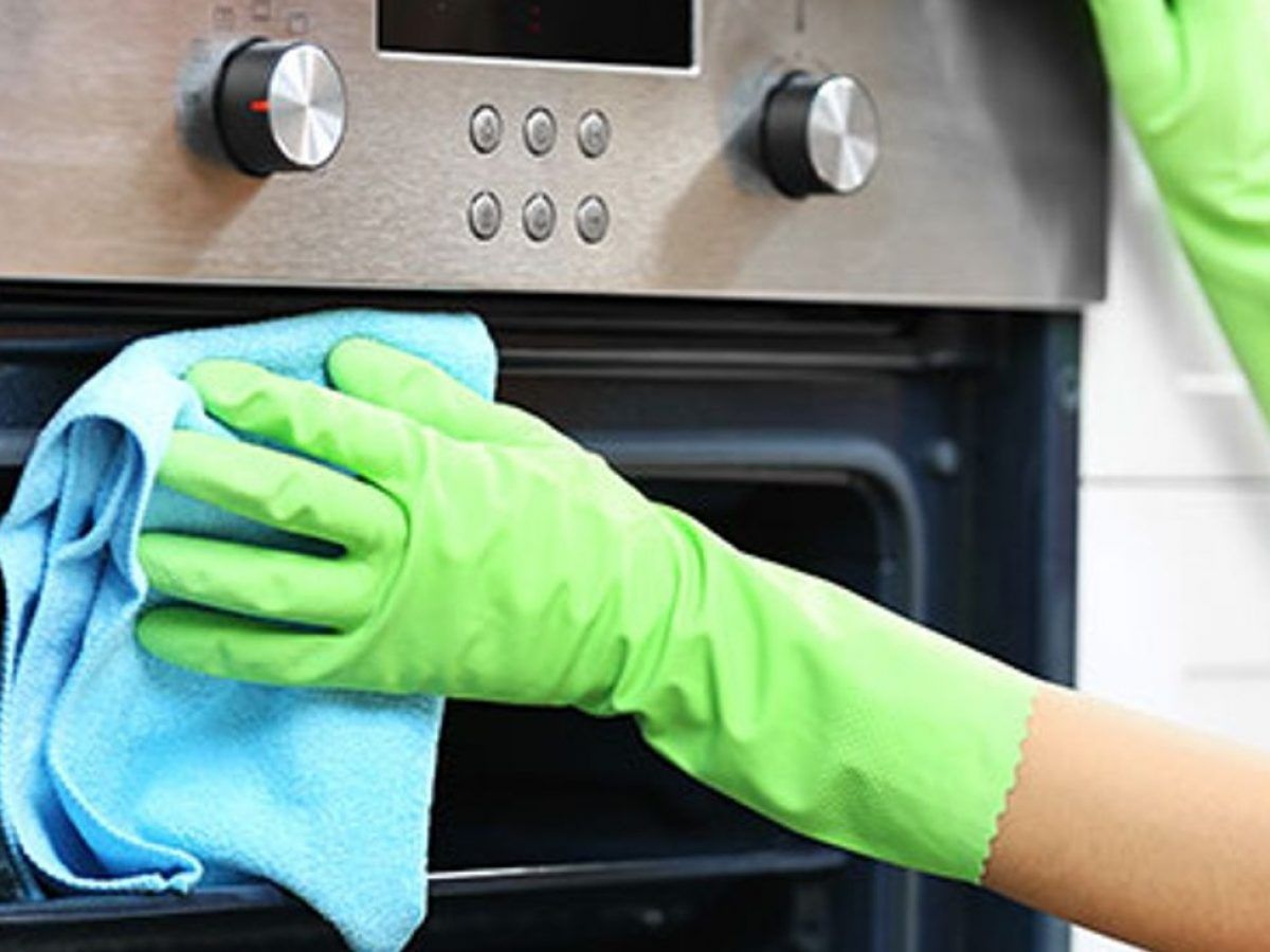 Can I Use Dish Soap To Clean Oven
