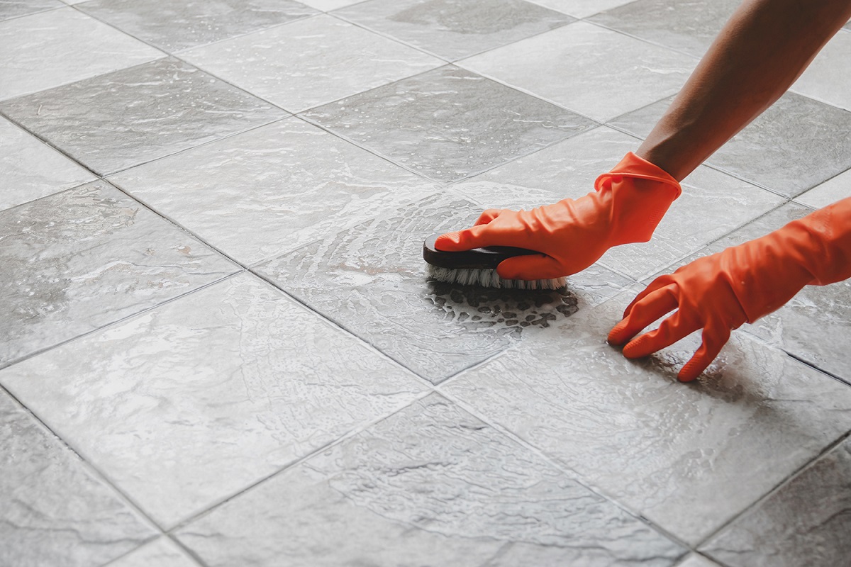 The Ultimate Guide to Cleaning Your Home’s Tiles and Grout in Dubai