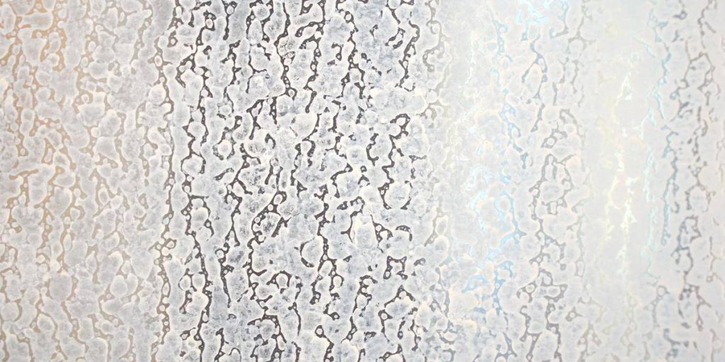 How to Remove Hard Water Stains from Glass 20 How to Remove Hard Water Stains from Glass